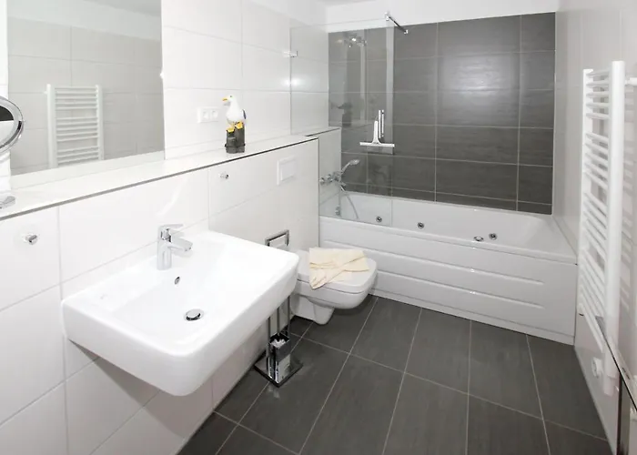 Strandnahe, Schicke Mit Balkon Direkt In - Duenenresort 112 Binz